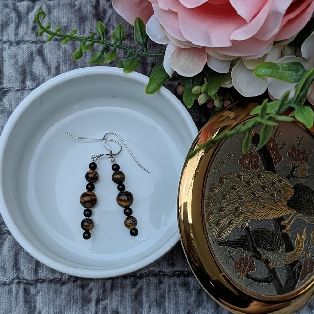 Sterling Silver Tiger's Eye and Onyx Earrings